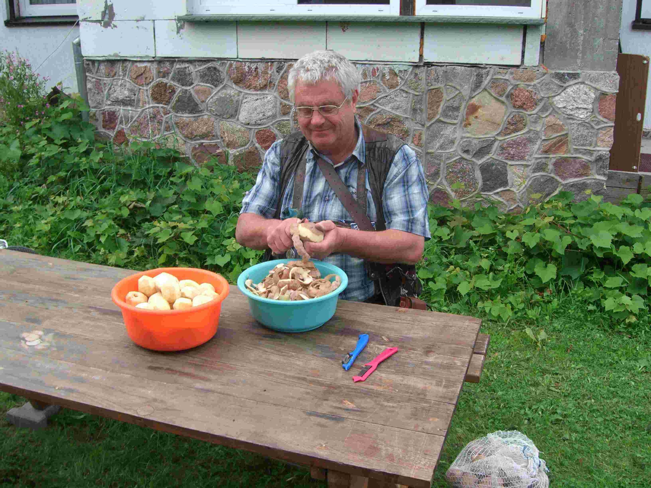 Klicken zum schliessen Klicken zum schliessen