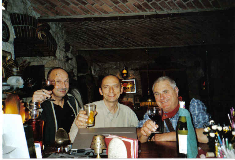Klicken zum schliessen Klicken zum schliessen