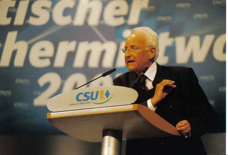 Klicken zum schliessen Klicken zum schliessen