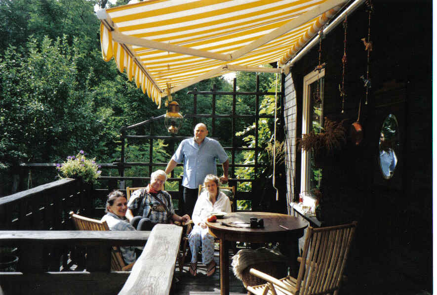 Klicken zum schliessen Klicken zum schliessen
